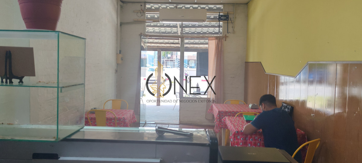 Local Comercial ID.3629 -  Se vende llave de local ubicado frente al costa urbana