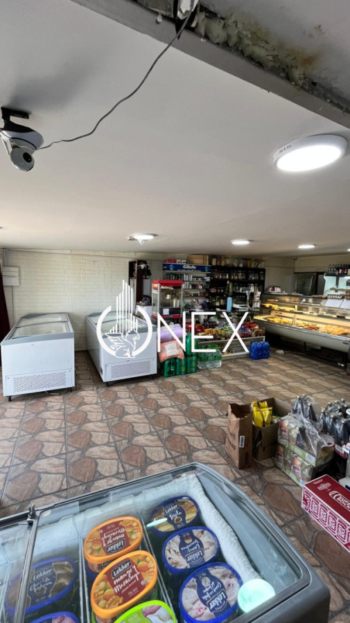 Local Comercial ID.4781 - ONEX VENDE AUTOSERVICE + CASA