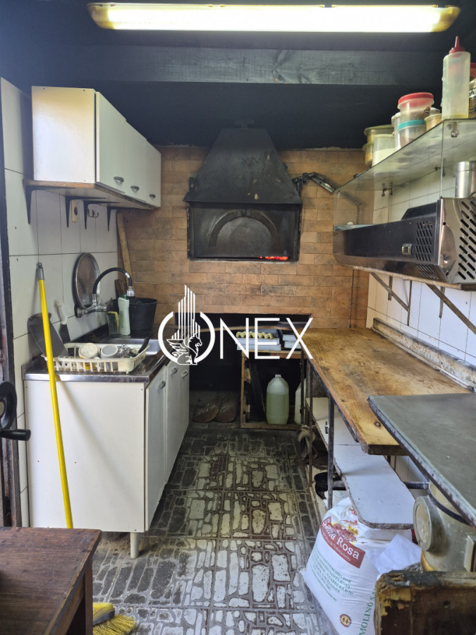 Local Comercial ID.4606 - Se vende llave de Pizzería en Salinas, Canelones 