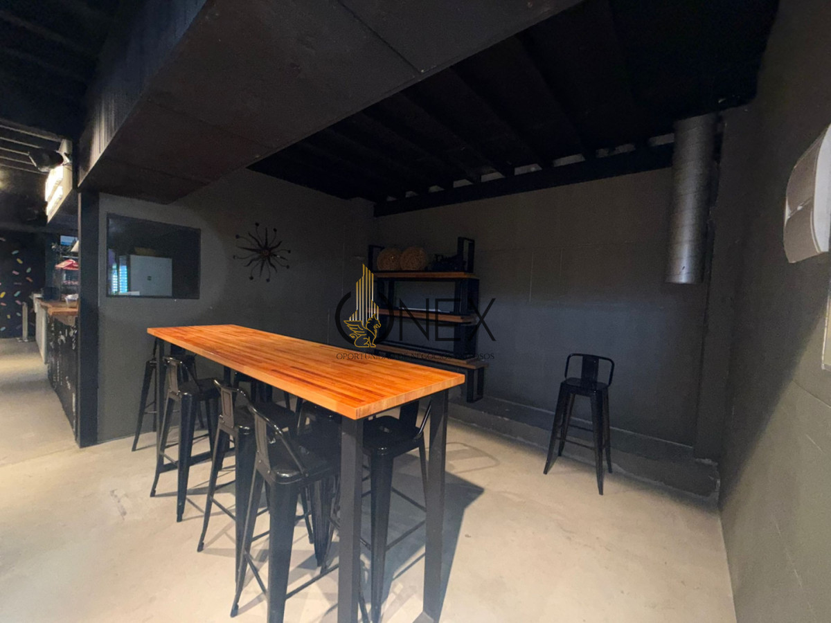 Local Comercial ID.3447 - Alquiler de local en Atlántida.