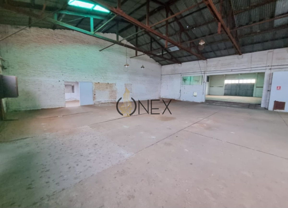 Local Comercial ID.2544 - LOCAL EN VENTA CENTRO MALDONADO-  GALPON