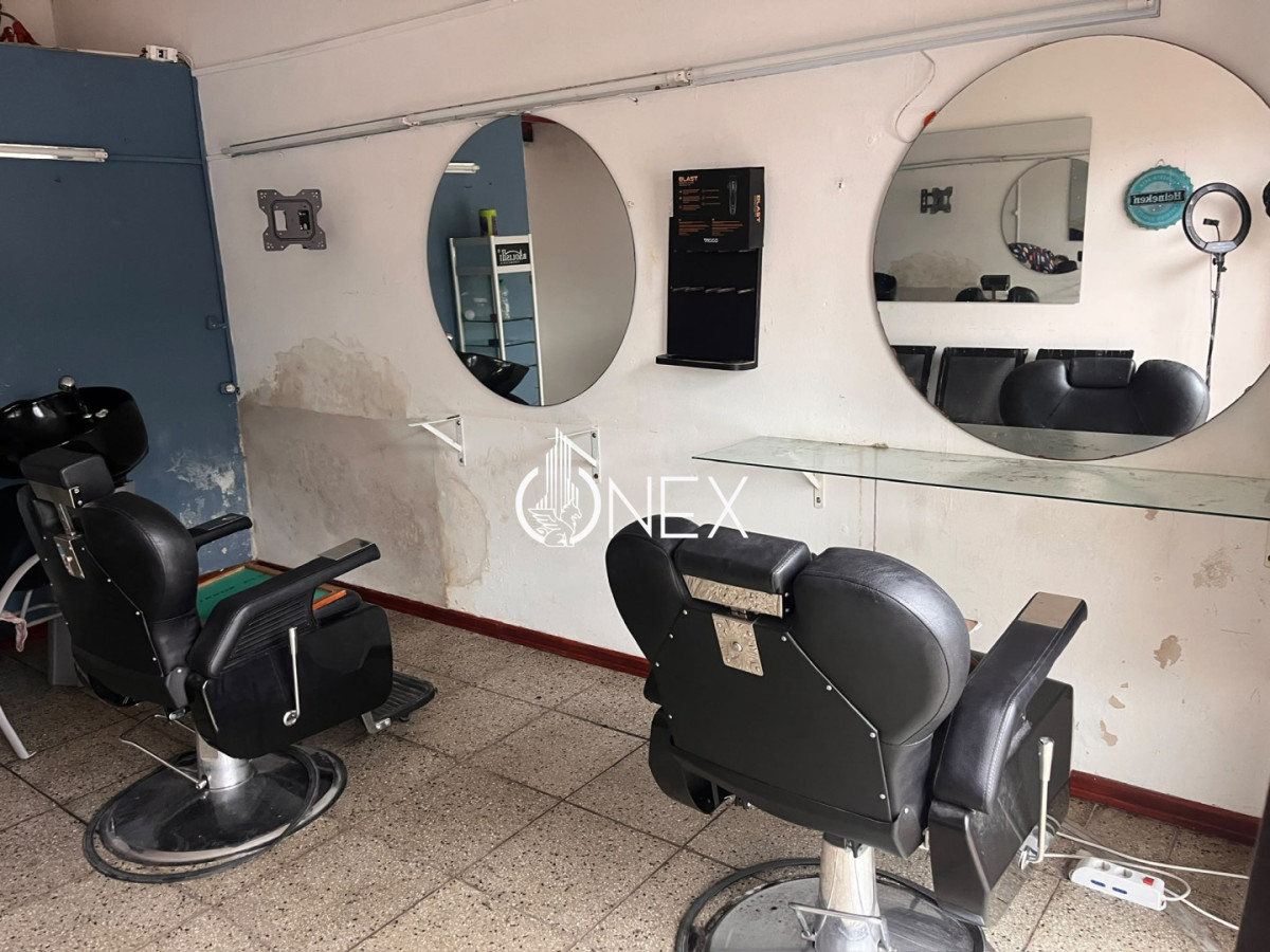 Local Comercial ID.4909 - Barberia lista para comenzar