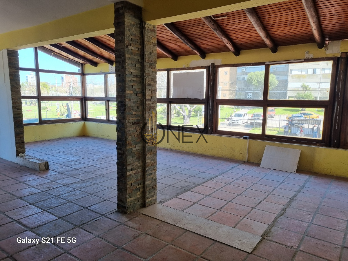 Local Comercial ID.1257 - Local en Montevideo, Malvi­n