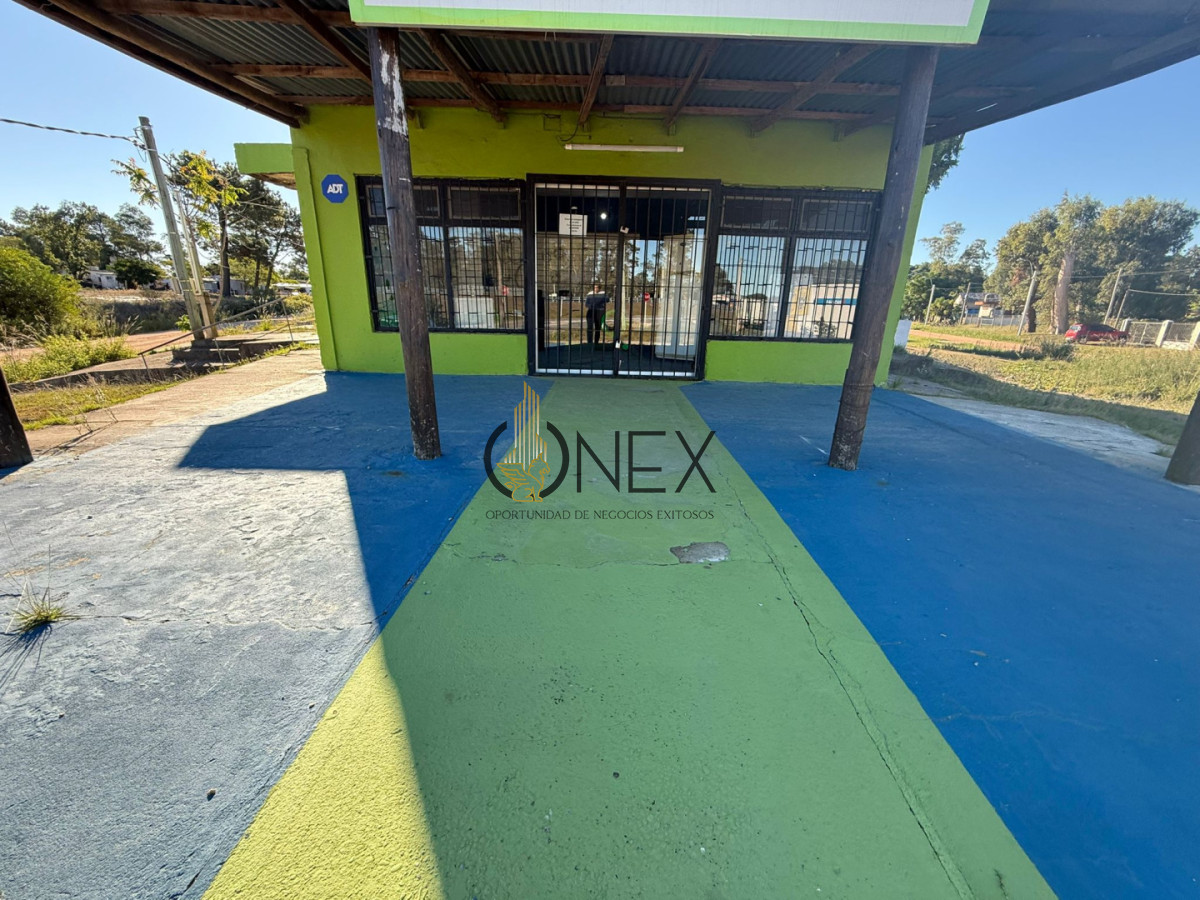 Local Comercial ID.4360 - Se alquila Local, en Parque del Plata norte. 