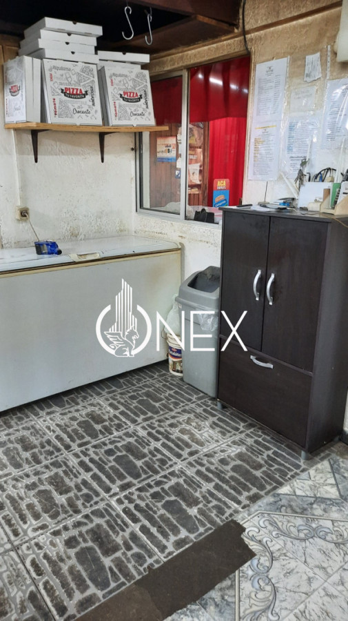 Local Comercial ID.4606 - Se vende llave de Pizzería en Salinas