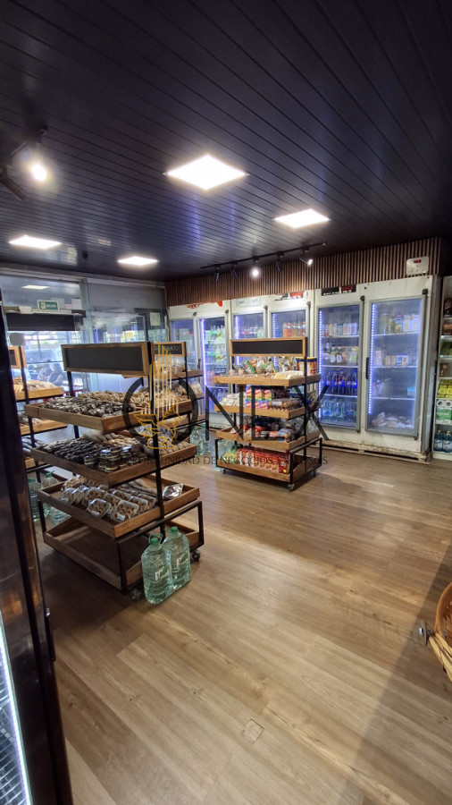 Local Comercial ID.3501 - Venta de Panadería Confitería en Carrasco 