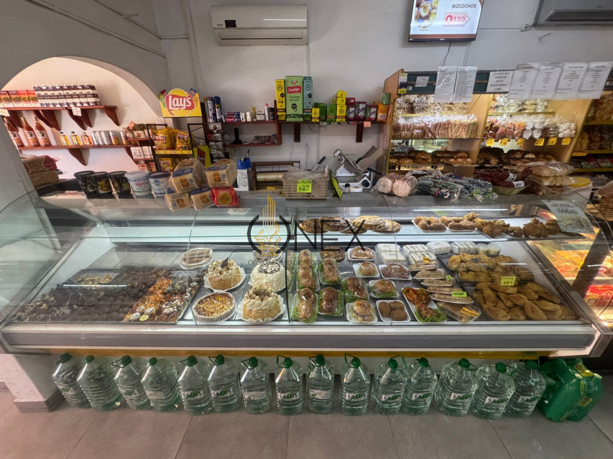 Local Comercial ID.4348 - Venta de Llave  de Local  en Santa Lucia 