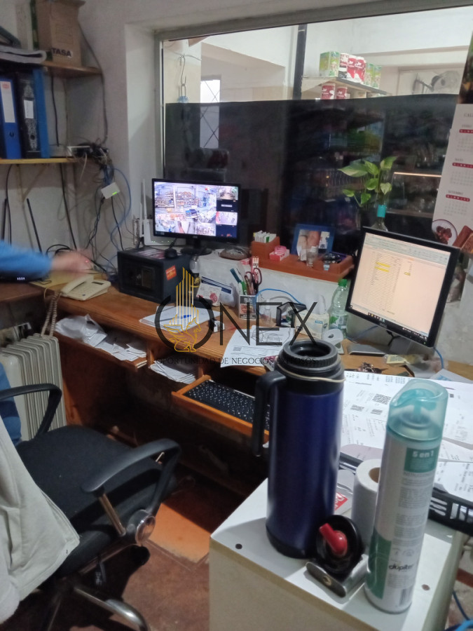 Local Comercial ID.3154 - Venta de llaves de carnicería en las Acacias