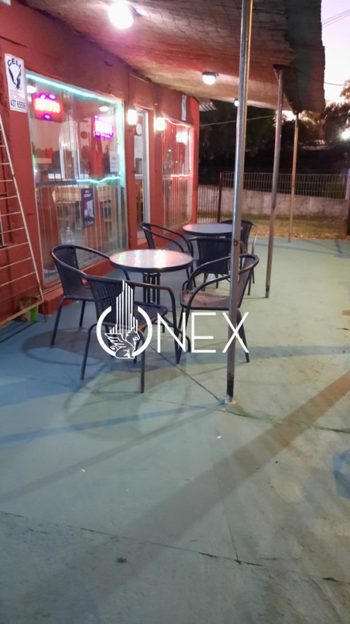 Local Comercial ID.4606 - Se vende llave de Pizzería en Salinas