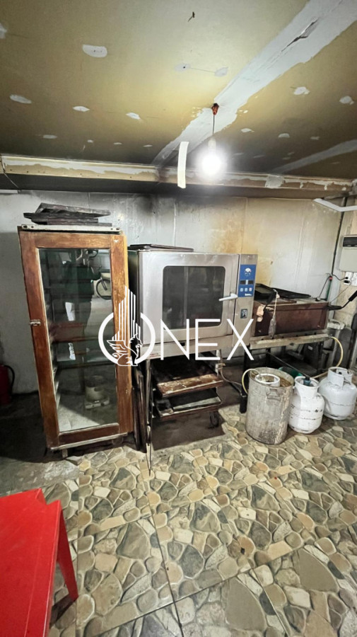 Local Comercial ID.4781 - ONEX VENDE AUTOSERVICE + CASA