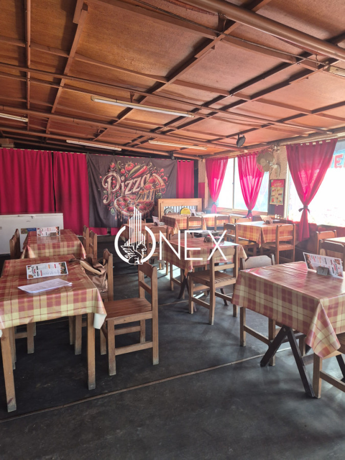 Local Comercial ID.4606 - Se vende llave de Pizzería en Salinas, Canelones 