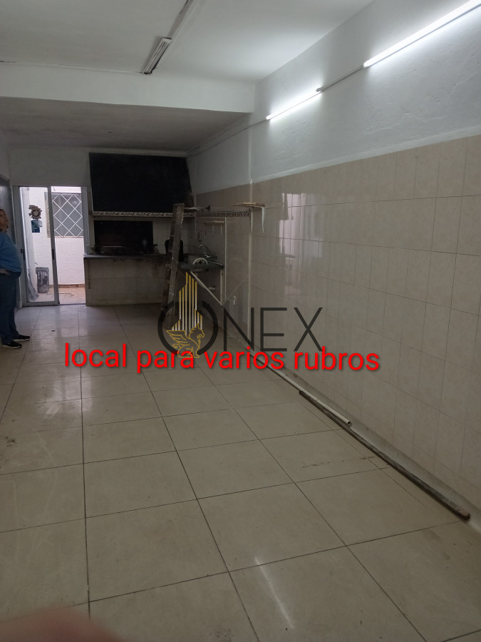 Local Comercial ID.3107 - Local para varios rubros?donde lo encontras? En la más linda zonacde Las Acacias 