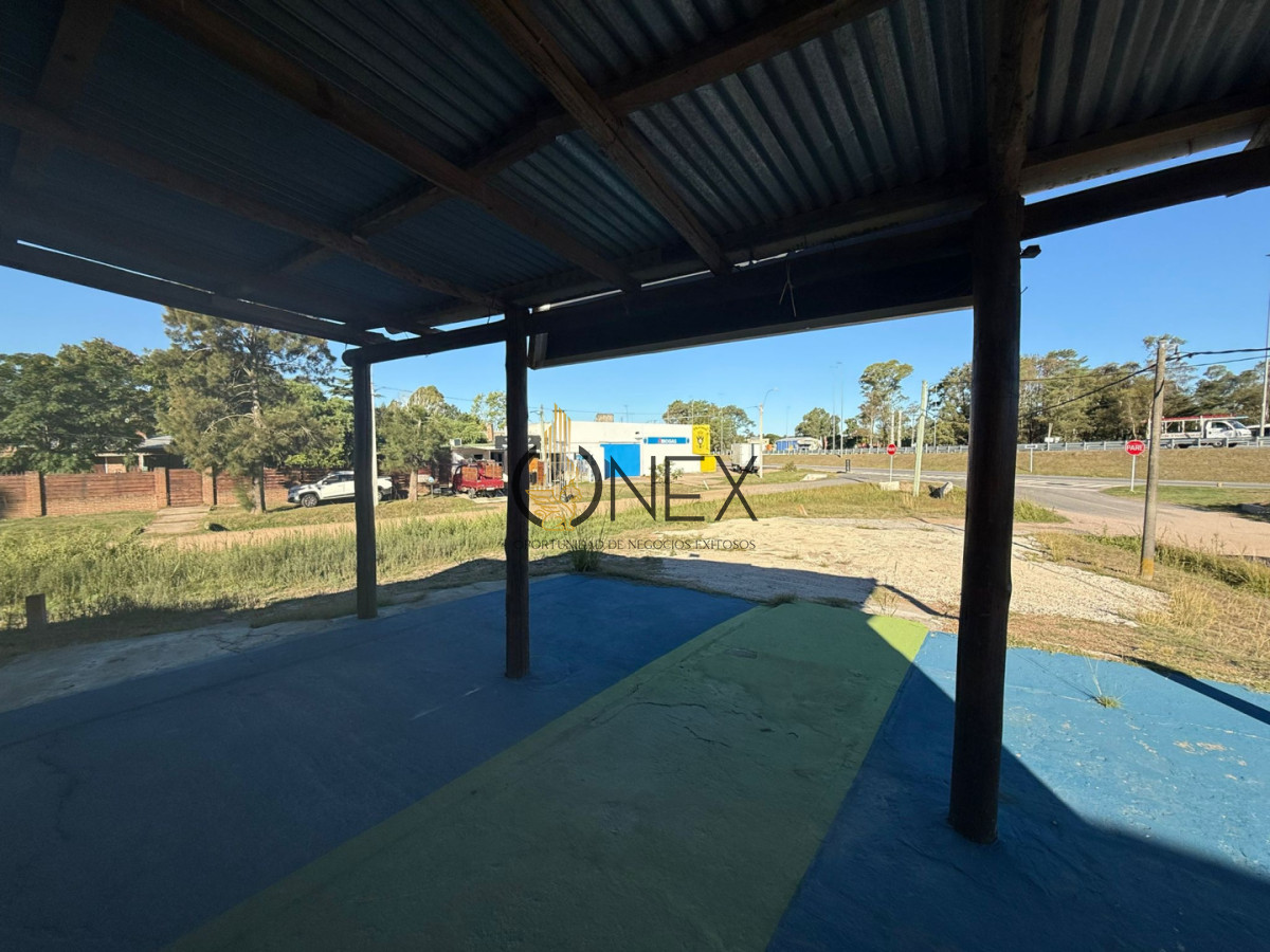 Local Comercial ID.4360 - Se alquila Local, en Parque del Plata norte. 