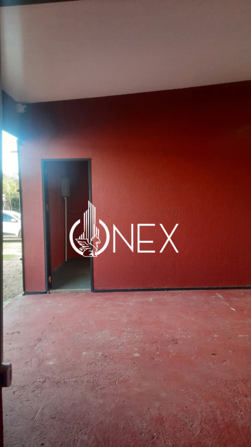 Local Comercial ID.3537 - Se Alquila Local o Galpón