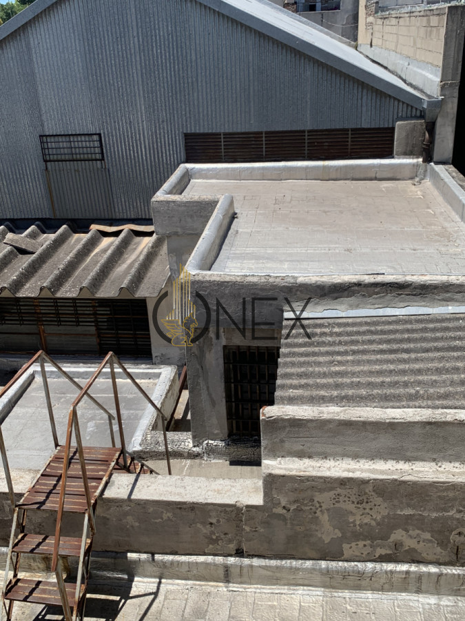 Local Comercial ID.1591 - Venta de 2 Locales Comerciales, Galpòn y Casa de 5 Dormitorios