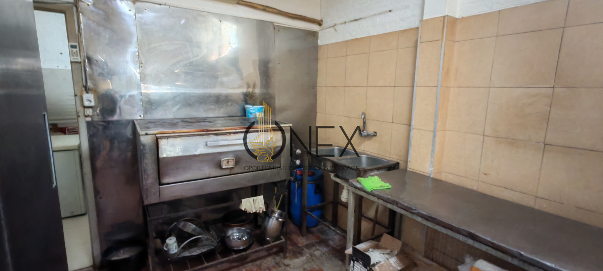 Local Comercial ID.3629 -  Se vende llave de local ubicado frente al costa urbana