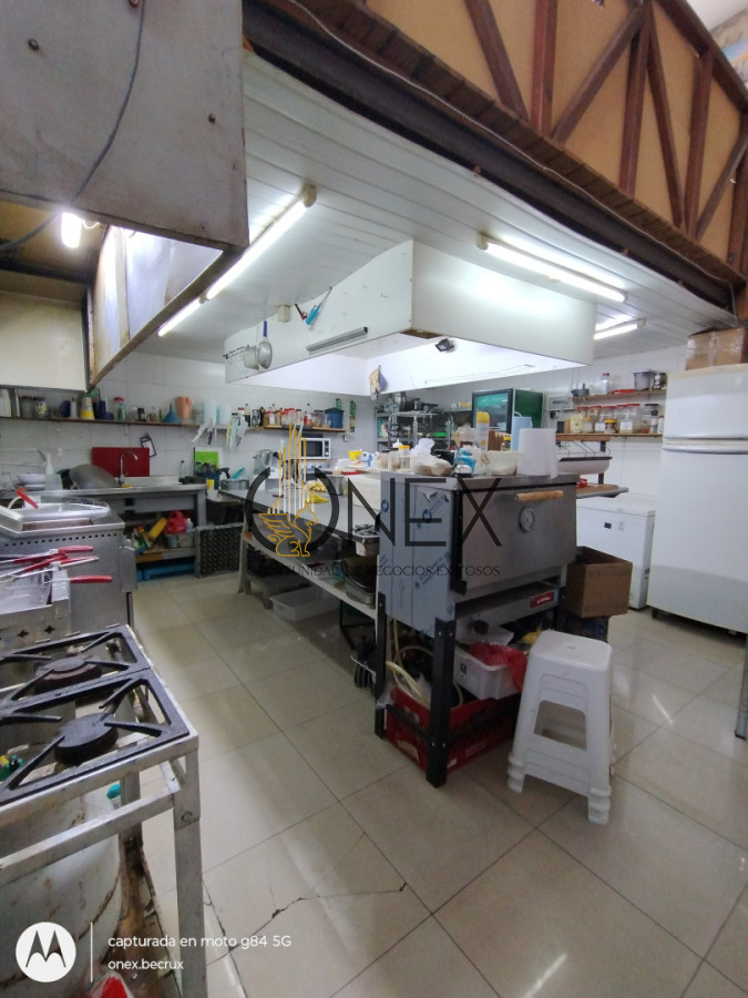 Local Comercial ID.4296 - NEGOCIO GASTRONÓMICO CONSOLIDADO EN VENTA – MALDONADO CENTRO