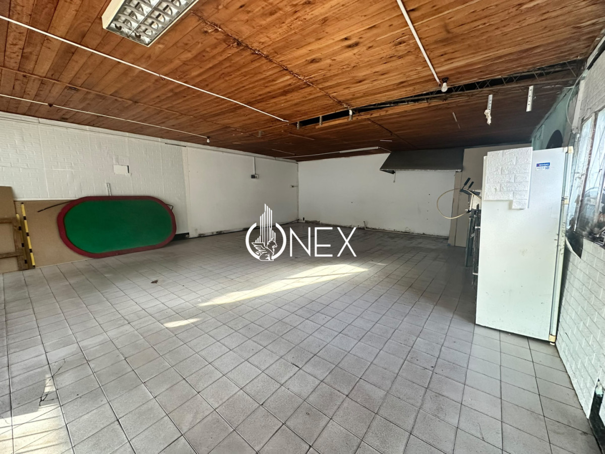 Local Comercial ID.4593 - Local sobre Avenida 