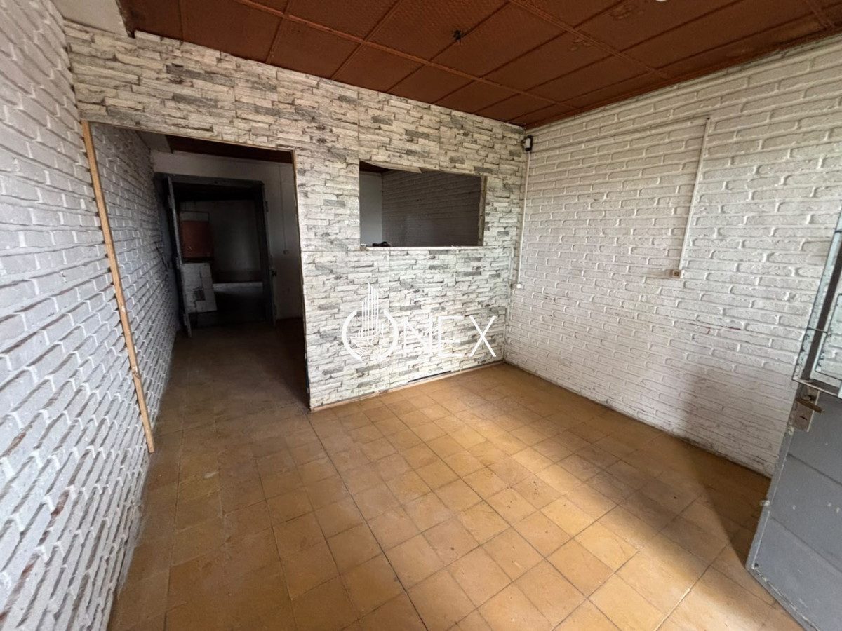 Local Comercial ID.4982 - alquilo local comercial 