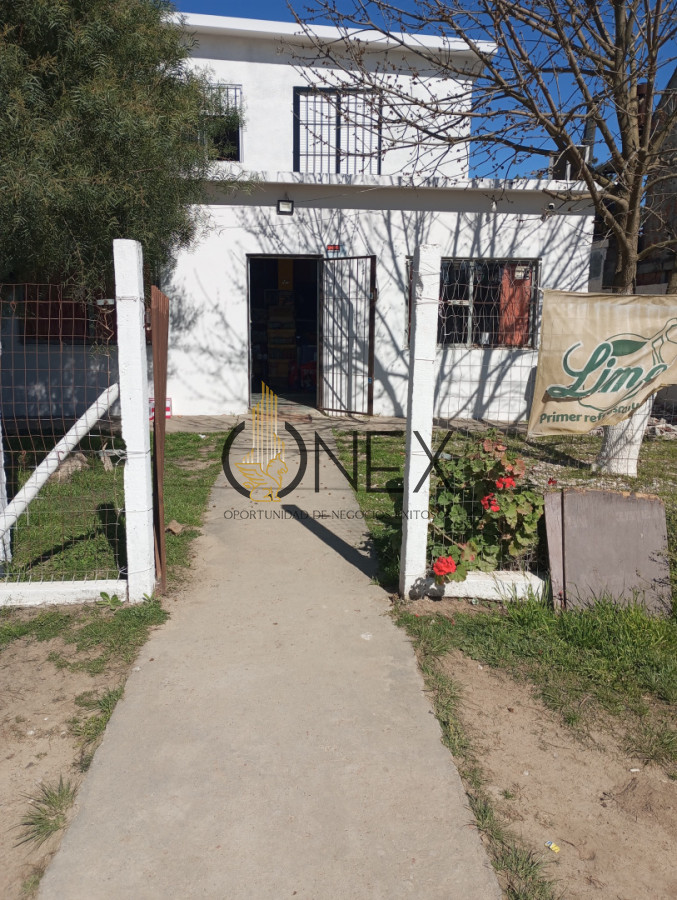 Local Comercial ID.3650 -  Se venden llaves de almacén en El Pinar