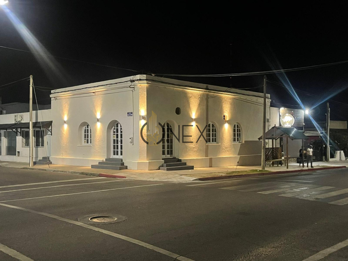 Local Comercial ID.2904 - LOCAL COMERCIAL CENTRO DE MALDONADO