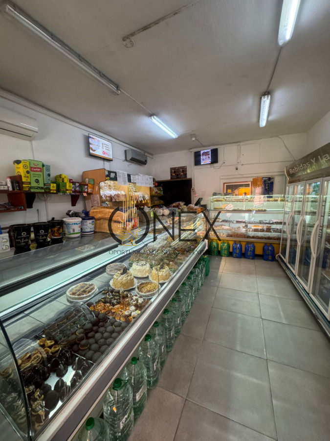 Local Comercial ID.4348 - Venta de Llave  de Local  en Santa Lucia 