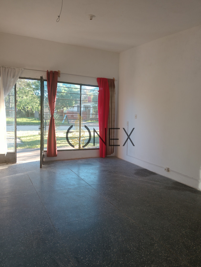 Local Comercial ID.2556 - Local en Balnearios, Parque del Plata