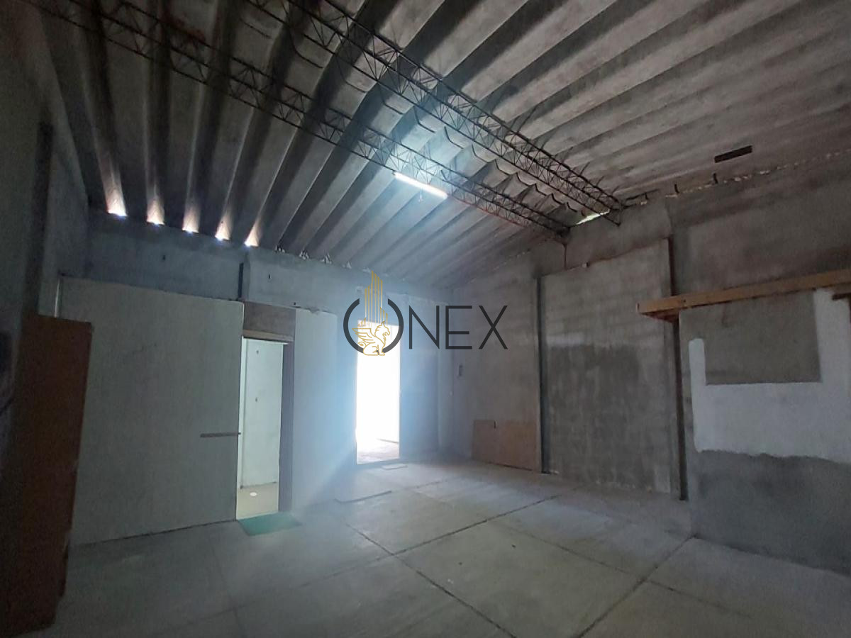 Local Comercial ID.903 - OPORTUNIDAD DE ALQUILER DE LOCAL CON MUCHO POTENCIAL EN  SALINAS SUR !!!!?