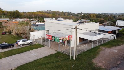 GRAN LOCAL COMERCIAL EN VENTA