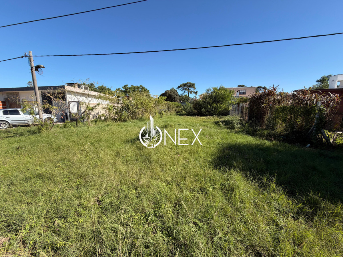 Terreno ID.4501 - SE VENDE TERRENO SALINAS NORTE A MEDIA CUADRA INTER