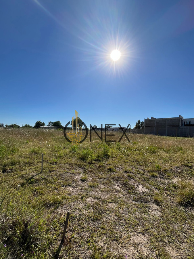 Terreno ID.3705 - Se vende terreno , en Estación Atlántida.