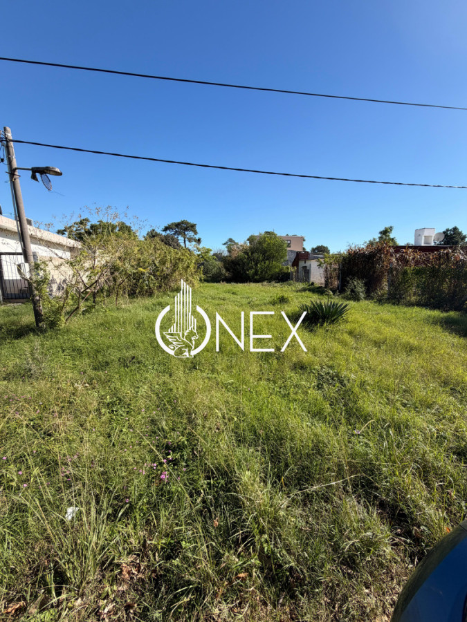 Terreno ID.4501 - SE VENDE TERRENO SALINAS NORTE A MEDIA CUADRA INTER