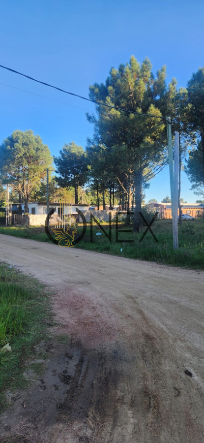 Terreno ID.2171 - Terreno Lomas de Solymar entre Giannattasio e Interbalnearia , entrega y cuotas.