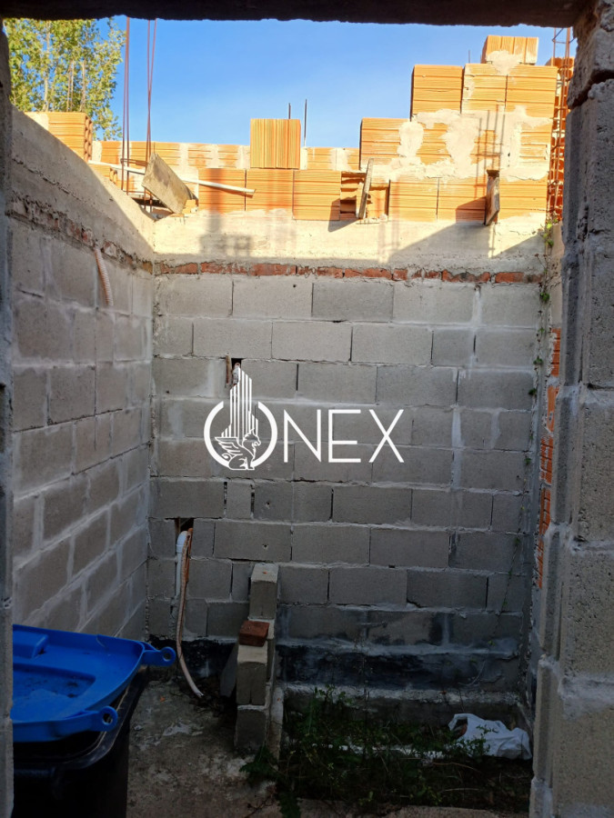 Terreno ID.4507 - Se vende terreno con mejoras en City Golf
