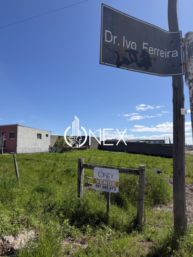 Terreno ID.4866 - Se vende terreno en Barrio Pereira Fontes 