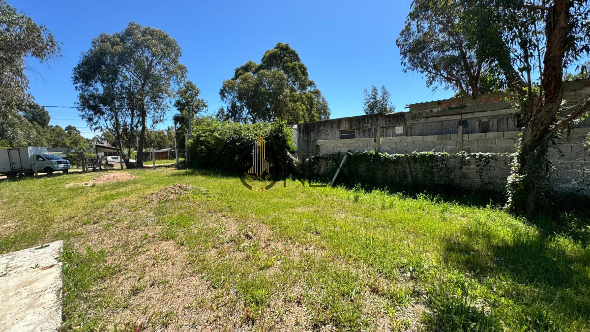 Terreno ID.3351 - Vendo terreno en la floresta sur