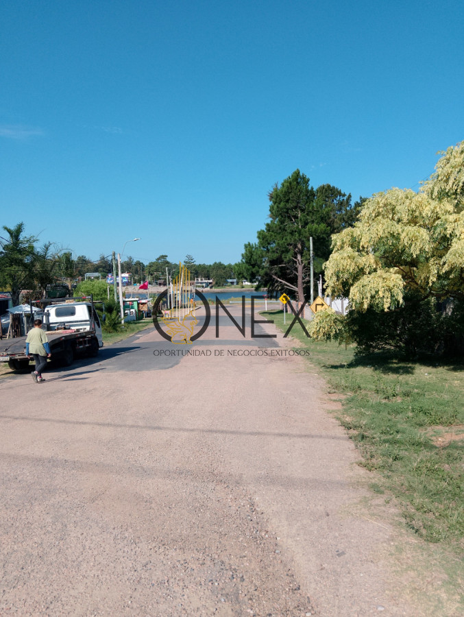 Terreno ID.4117 - ONEX VENDE TERRENO CON MEJORAS PARQUE DEL PLATA SUR 