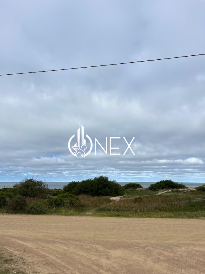 Terreno ID.4655 - Venta terreno en Balneario Argentino. Primera linea de la playa