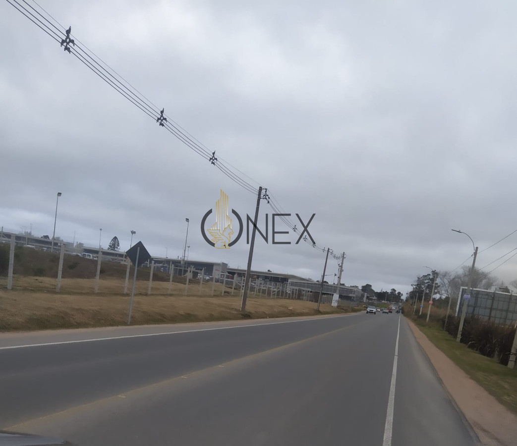 Terreno ID.2728 - Terreno En Venta Ultimo Lote próximo a Car One