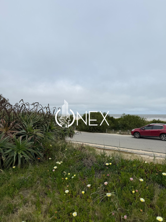 Terreno ID.4967 - Se vende terreno frente a la playa! Parque del Plata Sur!