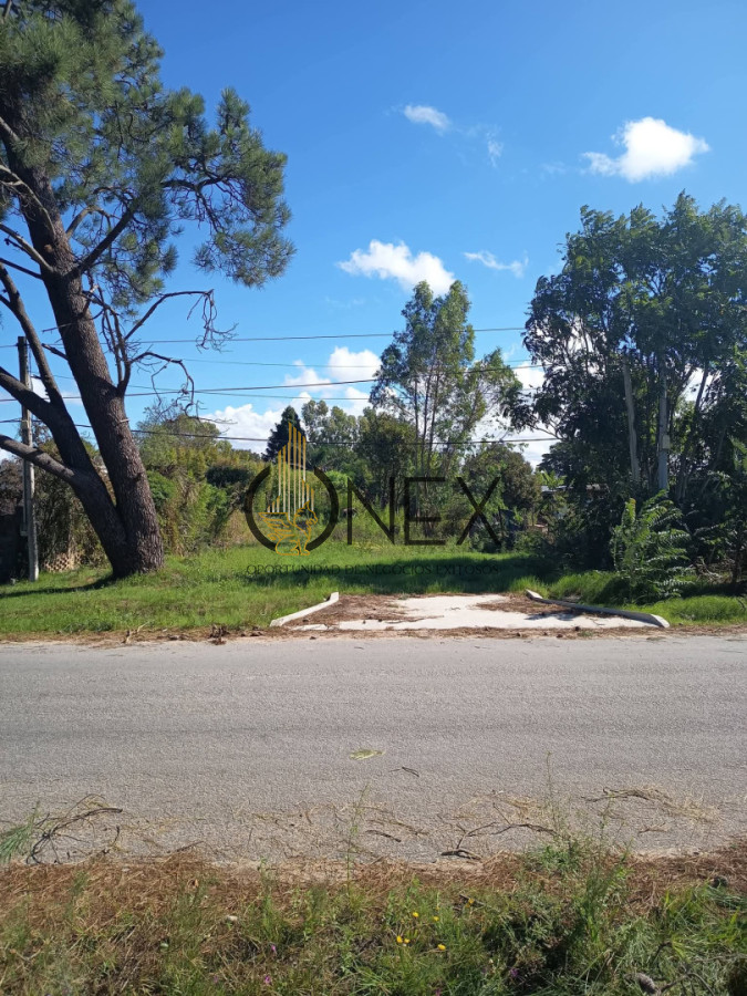 Terreno ID.4375 - Se vende terreno 860m² en Neptunia sur