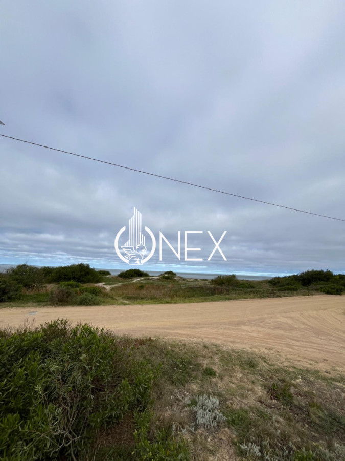 Terreno ID.4655 - Venta terreno en Balneario Argentino. Primera linea de la playa