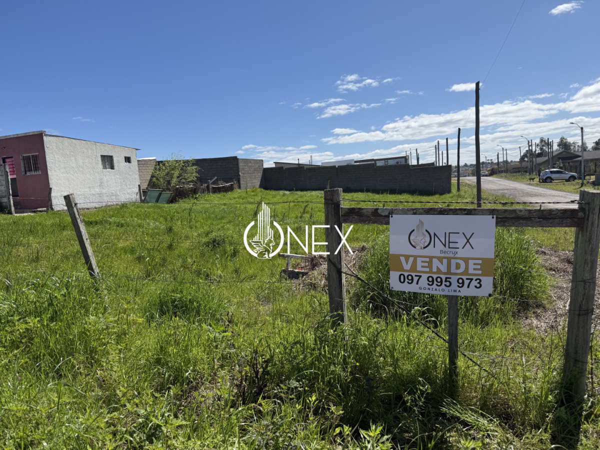 Terreno ID.4866 - Se vende terreno en Barrio Pereira Fontes 