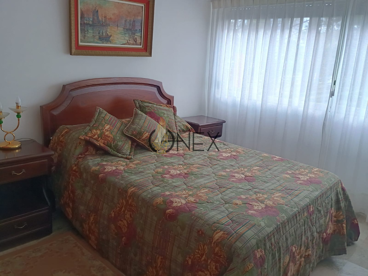 Apartamento ID.2779 - Venta Roosvelt Center piso planta baja 3 mas dependencia