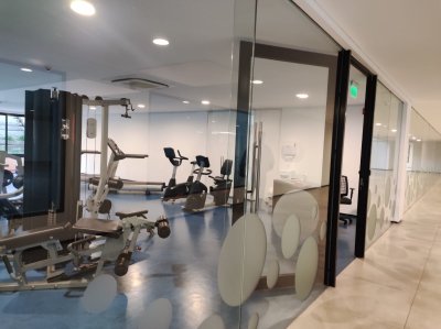 Venta Roosvelt Center piso planta baja 3 mas dependencia