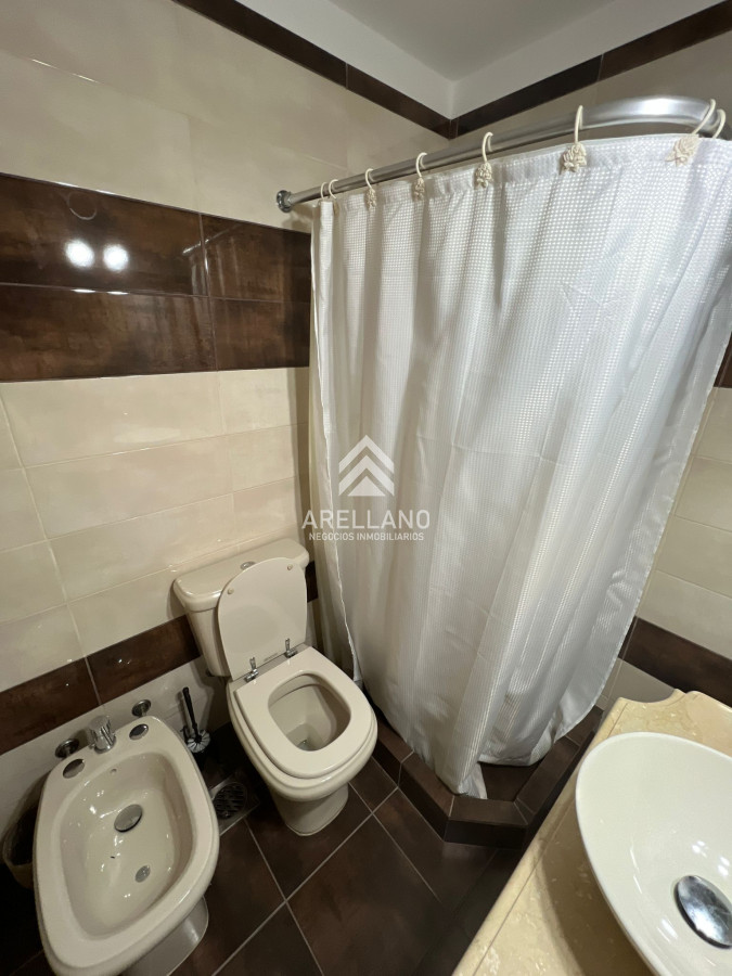 Apartamento ID.4418 - Venta Apartamento 2 Dormitorios - Punta del Este 