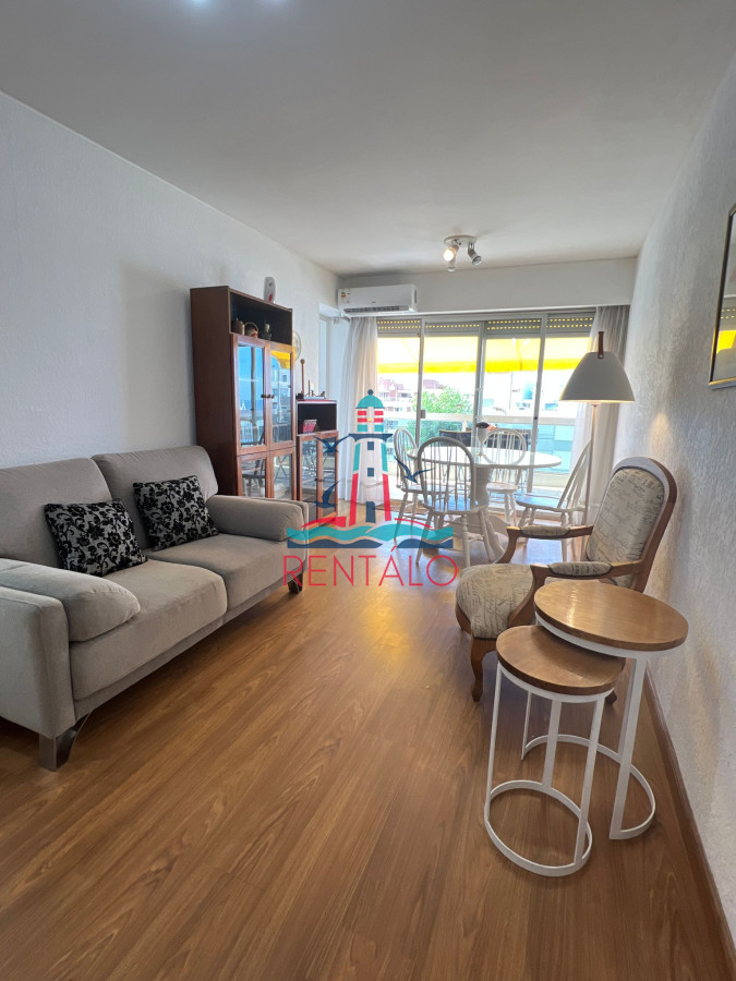 Apartamento ID.90 - Apartamento de 2 dormitorios en venta Punta del Este 