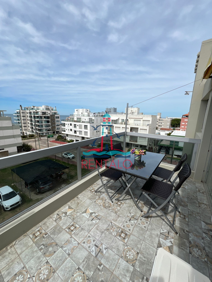 Apartamento ID.90 - Apartamento de 2 dormitorios en venta Punta del Este 