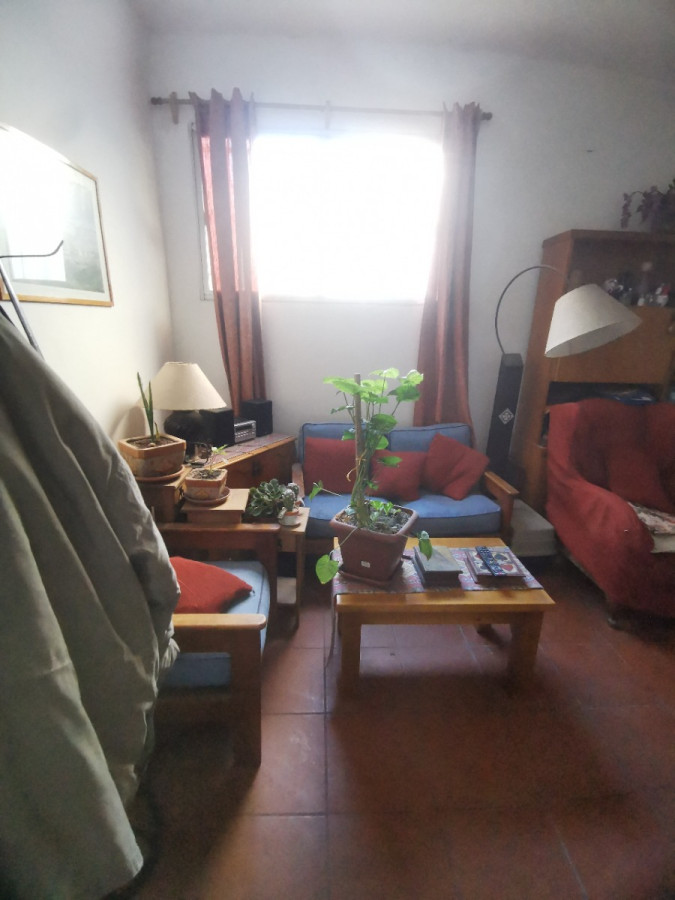 BAJO DE PRECIO!! Venta Apartamento Dos Dormitorios En Pocitos 