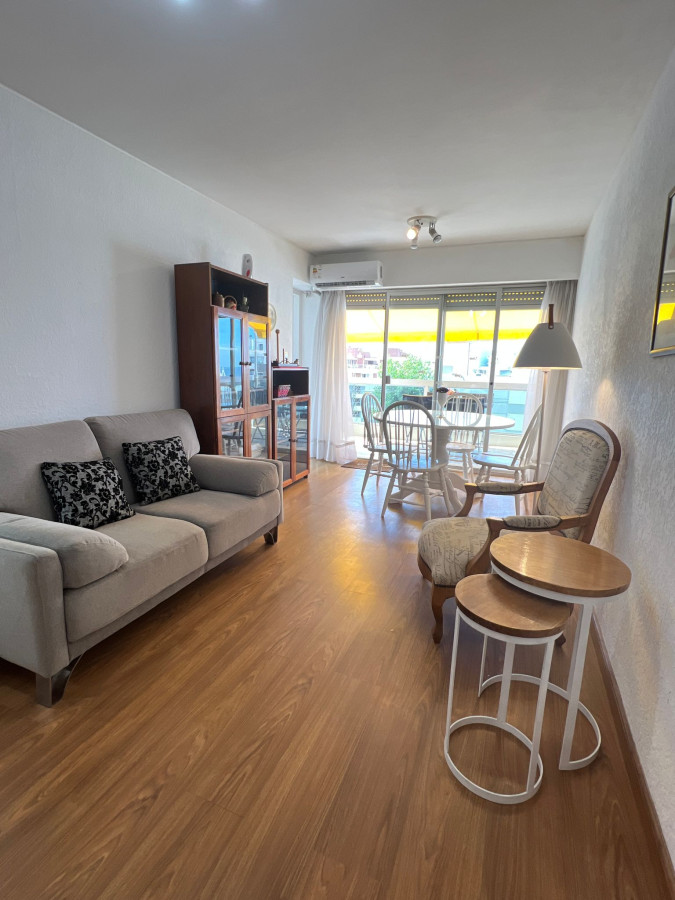 Apartamento 2 Dormitorios - Peninsula